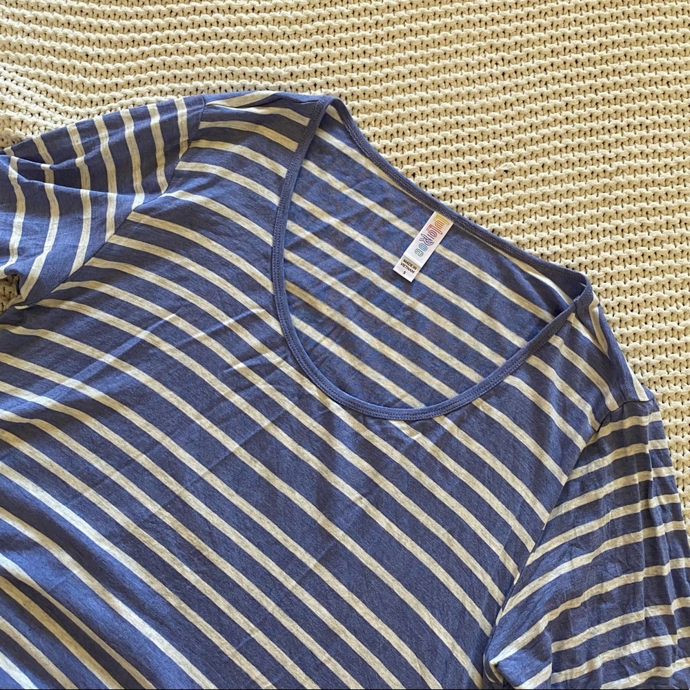 LuLaRoe Perfect T